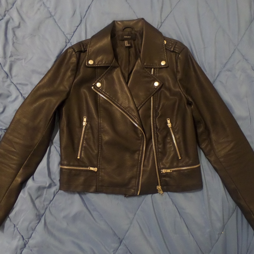 Forever 21 faux leather biker jacket size M
